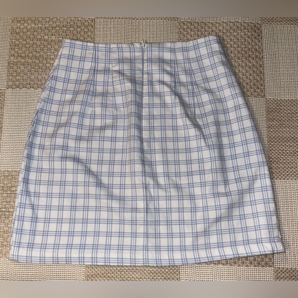BRANDY MELVILLE & JOHN GALT Plaid Mini Skirts Bundle of 3 - Picture 9 of 16